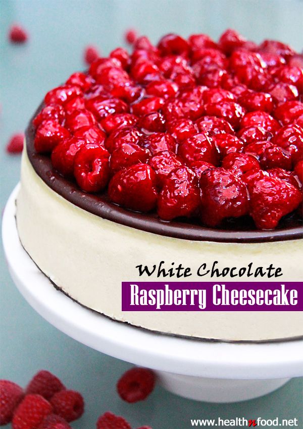 Cheesecake with Raspberry and White Chocolate