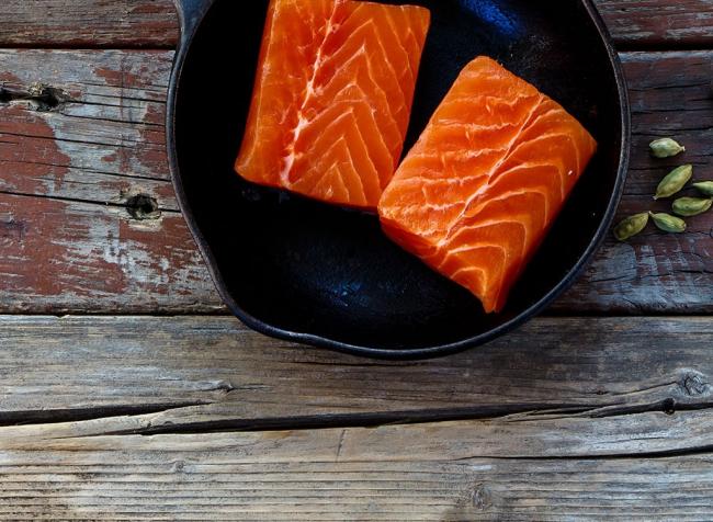 Salmon Fillets for Thyroid and Metabolism